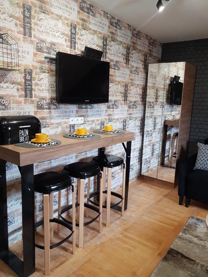 Kraljevi Cardaci, Apartman 7/53 كوباونيك المظهر الخارجي الصورة
