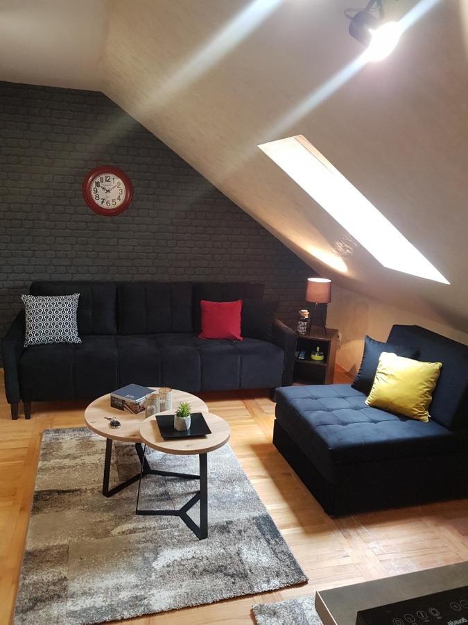 Kraljevi Cardaci, Apartman 7/53 كوباونيك المظهر الخارجي الصورة