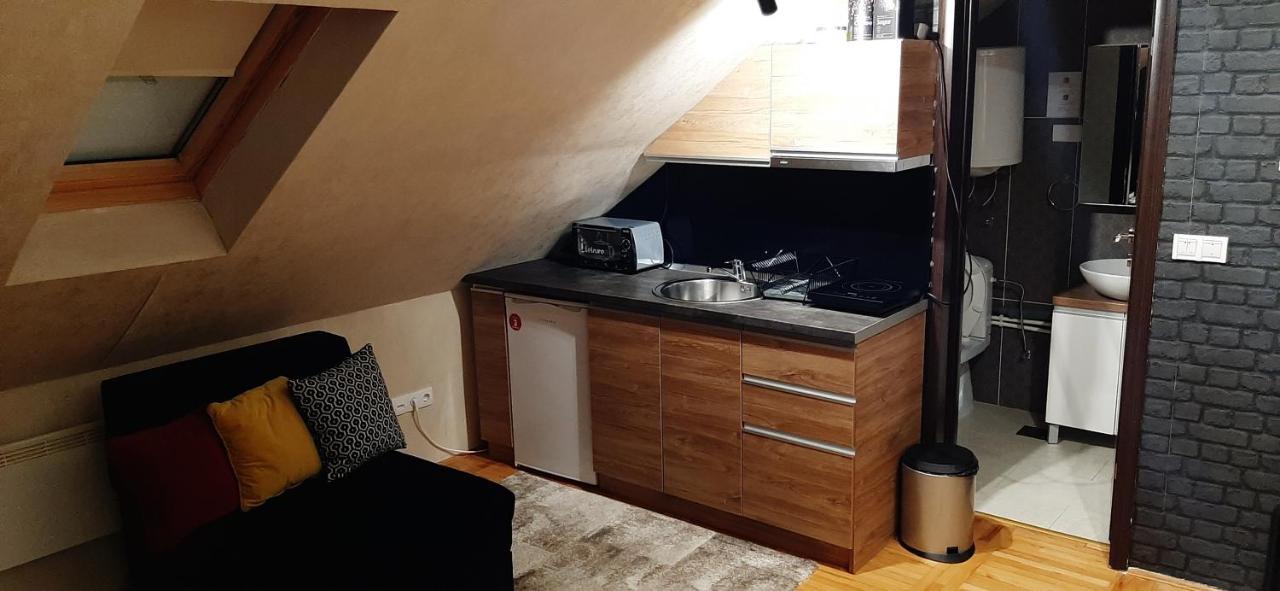 Kraljevi Cardaci, Apartman 7/53 كوباونيك المظهر الخارجي الصورة