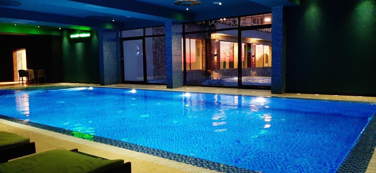 Kraljevi Cardaci, Apartman 7/53 كوباونيك المظهر الخارجي الصورة