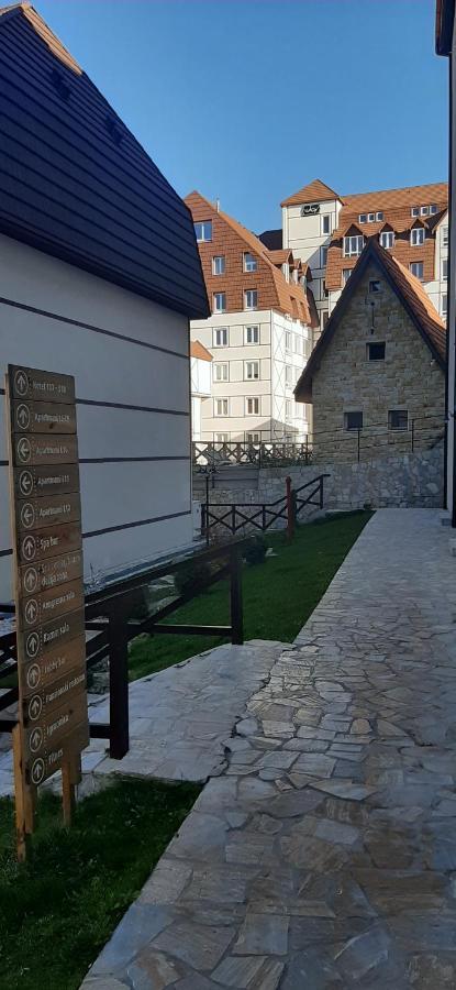 Kraljevi Cardaci, Apartman 7/53 كوباونيك المظهر الخارجي الصورة